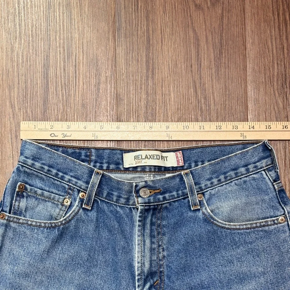 Levi’s 550 Relaxed Fit Jeans Light Wash Vintage Y2K Raw Hem W30 L30